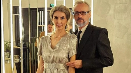 Mikaela, fiica lui Mihai Albu, spectaculoasă la nunta tatălui său! Cu ce s-a îmbrăcat tânăra