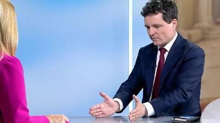 Nicușor Dan surprinde românii! Ce s-a descoperit în telefonul său