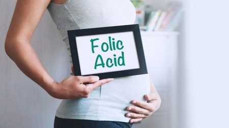 Câte pastile de acid folic se iau pe zi? Iată care este rolul lor în sănătatea organismului!