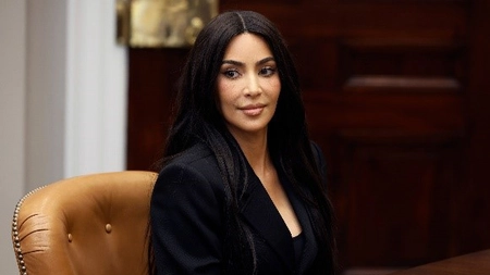 Kim Kardashian topless într-o ședință foto provocatoare. Totuși, fanii au o problemă complet neașteptată cu noua ipostază