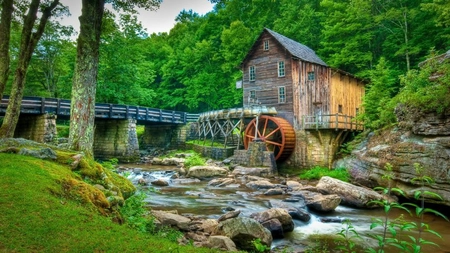 Morile de apă de la Rudăria – Iată ce destinație spectaculoasă poți vizita, este o adevărată moștenire a satului românesc