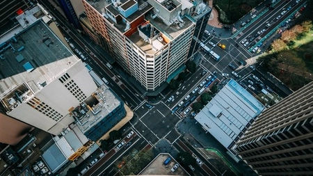 Vestea anului 2025! Apare un nou oraș în România. Va avea școală, grădiniță, biserică și sute de apartamente în blocuri moderne