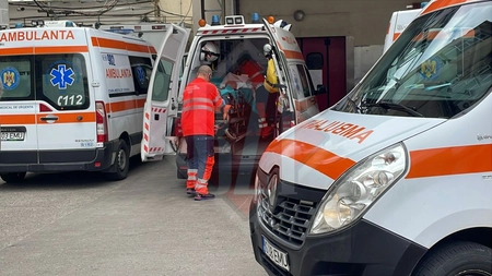 O familie a ajuns la spital, după ce a mâncat ciuperci. Un bărbat de 48 de ani a murit