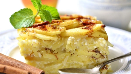 Paste cu brânză dulce la cuptor – Rețeta copilăriei reinterpretată, însă absolut delicioasă