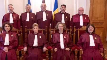 Ce pensii speciale au judecătorii Curții Constituționale: Sumele fabuloase ar ajunge pentru plata a câtorva zeci de profesori și medici!
