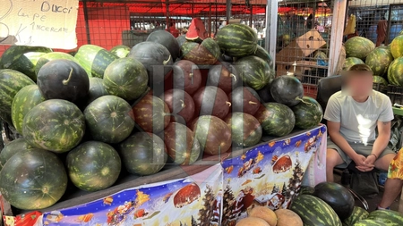 Polițiștii locali din Iași au confiscat 4 tone de pepene! Sunt vizați toți comercianții