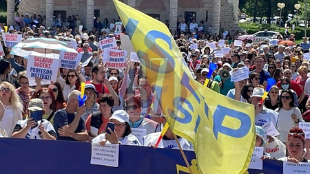 Educația, din nou în pragul tensiunii! USLIP Iași anunță proteste împotriva măsurilor de austeritate propuse pentru sistemul de învățământ