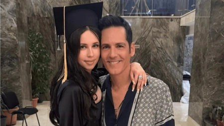 Violeta Bănică a absolvit cu brio liceul. Părinții i-au fost alături ca o adevărată familie