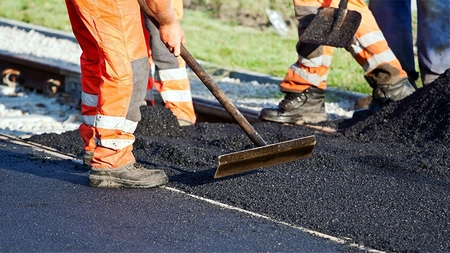 Se vor cheltui peste 4 milioane de lei pentru reparația unui segment de drum de 2 kilometri! Când vor începe lucrările
