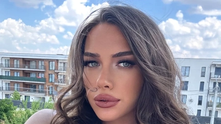 Iustina Loghin, proaspătă mămică și luptătoare cu fricile de după naștere: „S-a instalat o teamă pe care nu o pot controla”