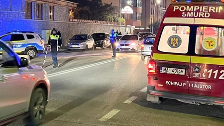 Accident grav la Iași. Un tânăr s-a răsturnat cu autoturismul pe care îl conducea. Mirosea puternic a alcool