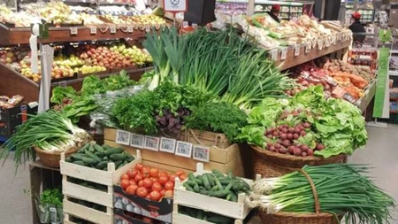 Producătorii români dădeau mită pentru ca marfa lor să fie acceptată de marile lanțuri de retail