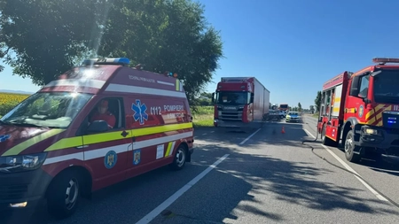 Accident rutier pe DN2! Două persoane au fost rănite, iar traficul este blocat temporar