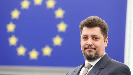 Claudiu Târziu, președinte Acțiunea Conservatoare, în mijlocul dezastrului din Broșteni: „Nu doar natura e de vină, ci și nepăsarea noastră”