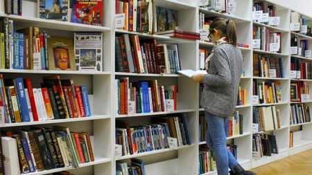 Cultura va fi taxată în România! Cărțile se scumpesc, mai multe librării și edituri se închid! 