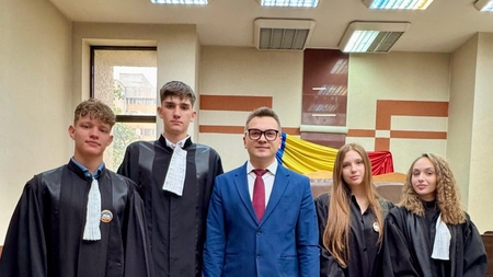 Experiență inedită la Judecătoria Iași: Tinerii, magistrați pentru o zi