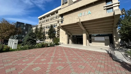 Admitere TUIASI 2025. Decan IEEIA, prof. dr. ing. Dorin-Dumitru Lucache: “Viitorul sună electric la Facultatea de Inginerie Electrică, Energetică și Informatică Aplicată”