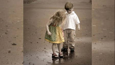 Aceste nume tradiționale românești sunt pe cale de dispariție! Părinții le aleg pe cele care sunt în trend