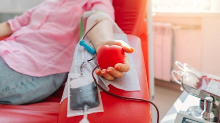 Situație ieșită din comun la Centrul de Transfuzii Sanguine Iași! O femeie a încercat să doneze sânge, dar s-a lovit de refuzul medicilor: „Nu avem nevoie”