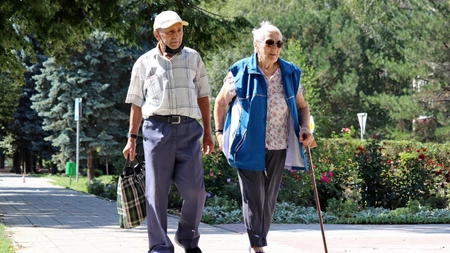 Pensie socială pentru cei care nu au lucrat! Ce prevede legea și cine o poate primi
