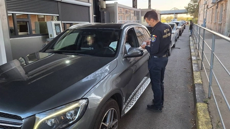 La volan cu permis de conducere nerecunoscut pe teritoriul României