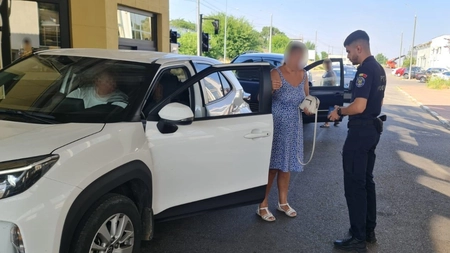 Mașină radiată și semnalată ca furată, depistată la frontieră. Șoferul german, cercetat penal