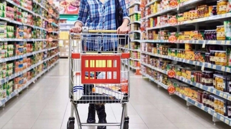 Inovație într-un supermarket din România. Ce beneficii uimitoare au cumpărătorii