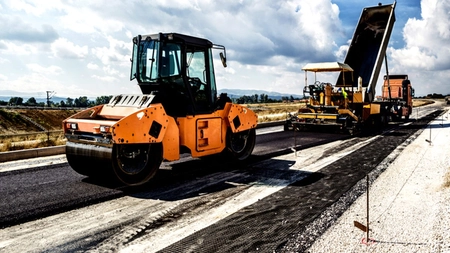 Primăria investește peste 4 milioane de euro în modernizarea drumurilor! Iată lista completă cu locațiile în care se vor executa lucrările