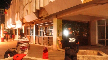 Familia Lăcătușu, din Neamț, a revenit pe străzile din Iași! Localnicii sunt terorizați în fiecare seară