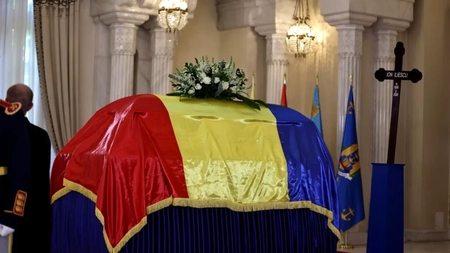 Patriarhul nu merge, dar trimite un om de încredere! Cine e preotul care îl va înmormânta pe Ion Iliescu