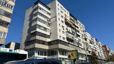 Cine sunt cei care pot intra în apartamentul tău fără mandat. Poți primi amendă dacă te opui