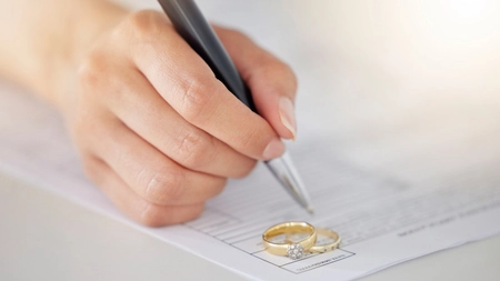 Dragoste fără vârstă! Un pensionar s-a însurat la 94 de ani! Cum a cucerit-o pe aleasa inimii