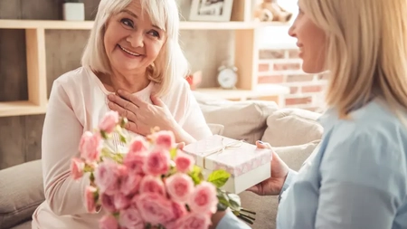 Baby shower pentru bunici și tătici! Noua tendință care cucerește rețelele sociale