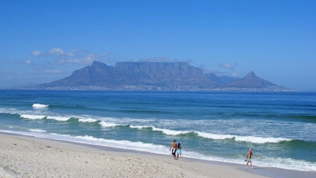 Capul Bunei Speranțe. Umbre și lumini la capătul oceanului