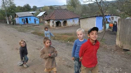 România este cea mai săracă țară din UE! Bătrânii și copiii cei mai afectați