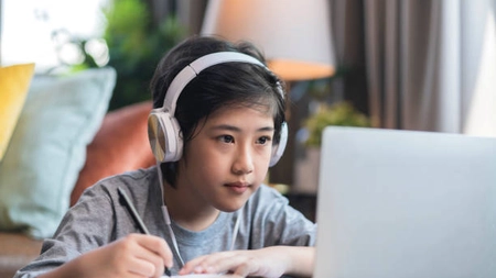 Jocurile online pentru copii. Relaxare sau distragere?