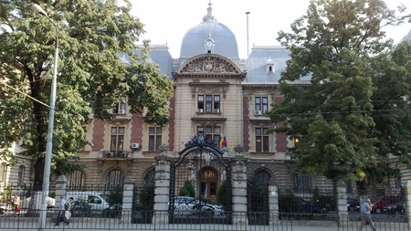 Ministerul Agriculturii creează o nouă agenție pentru durabilitatea agricolă, unde oferă salarii de până la 2.800 de euro pe lună. Investiția se ridică la 3,5 milioane de euro