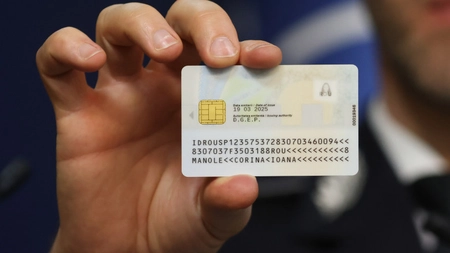 Schimbare majoră pentru românii care au carte de identitate eletronică! Aplicația prin care vor fi verificate datele personale!