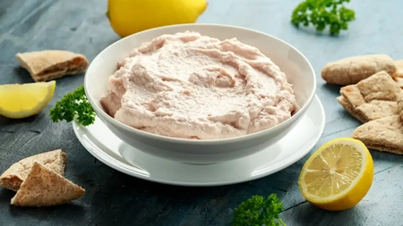 Salata de icre pufoasă – Rețetă simplă și trucuri pentru un preparat perfect
