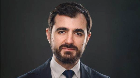 Fostul ministru al Economiei Claudiu Năsui atac frontal la Guvernul Bolojan: ” Nici luna asta politicienii nu strâng cureaua”