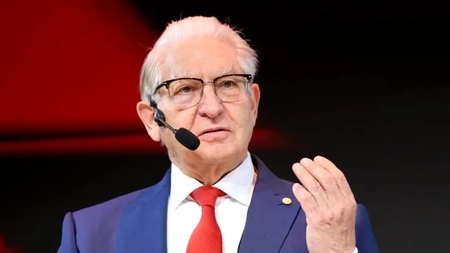 Avertismentul dr. Vlad Ciurea: ce riscuri are cafeaua consumată pe stomacul gol pentru creier