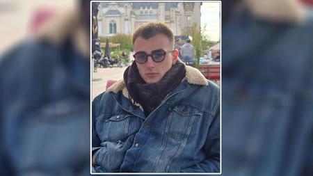 Un tânăr din Iași a reușit să-și împlinească cel mai mare vis, după ani de muncă: „E un volum despre familie, iubire, un erotism al anxietății”