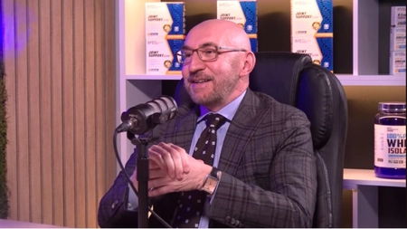 Dr. Can Öbek este un expert recunoscut internațional în urologie oncologică! De peste trei decenii ajută pacienții să beneficieze de soluții medicale sigure și eficiente!