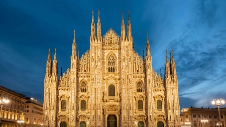 Domul din Milano – Iată tot ce trebuie să știi despre acest simbol grandios. Merită cu siguranță văzut măcar o singură dată!