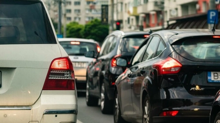 Mașinile care vor circula doar după un anumit orar! Legea intră în vigoare în luna noiembrie!
