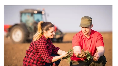 Sprijin major pentru tinerii fermieri! Vor primi până la 300.000 euro pentru instalare