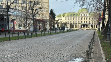 Circulația autoturismelor în Piața Unirii va fi interzisă! Primarul Mihai Chirica va extinde pietonalul până la Palatul Braunstein