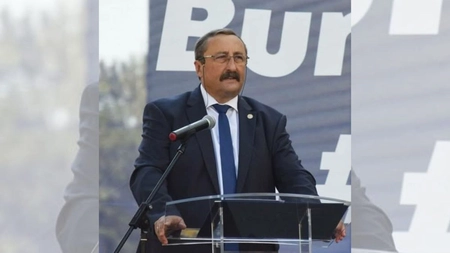 Rectorul TUIASI, prof. univ. dr. ing. Dan Cașcaval, senator PSD de Iași, transmite un mesaj special de Ziua Internațională a Studenților