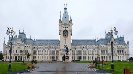 Program special de sărbători la Palatul Culturii din Iași