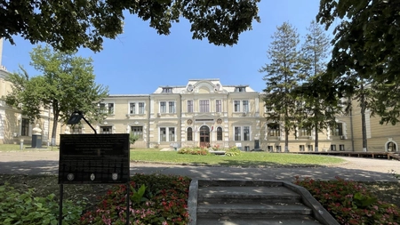 Spitalul Clinic Militar de Urgență „Dr. Iacob Czihac” Iași investește peste 2 milioane de lei în materiale pentru endoprotezare